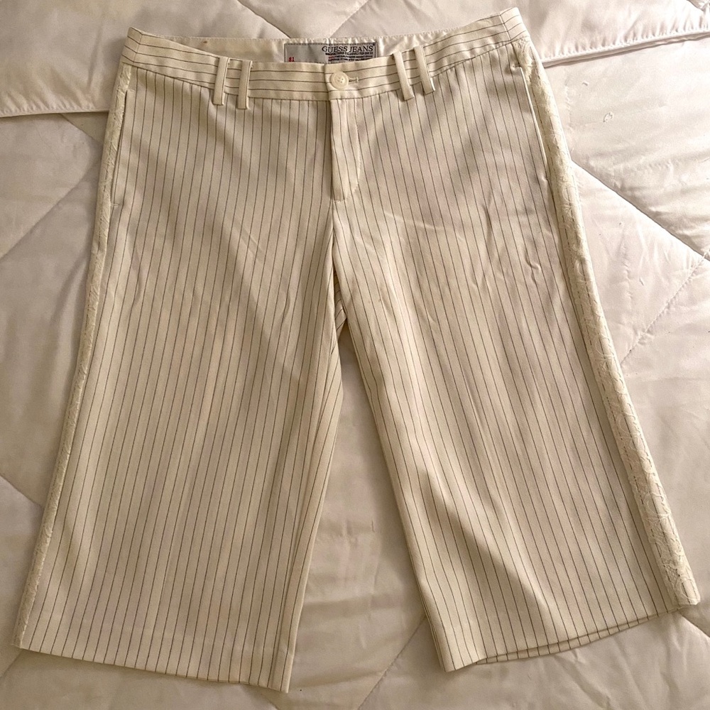 Guess cropped pants